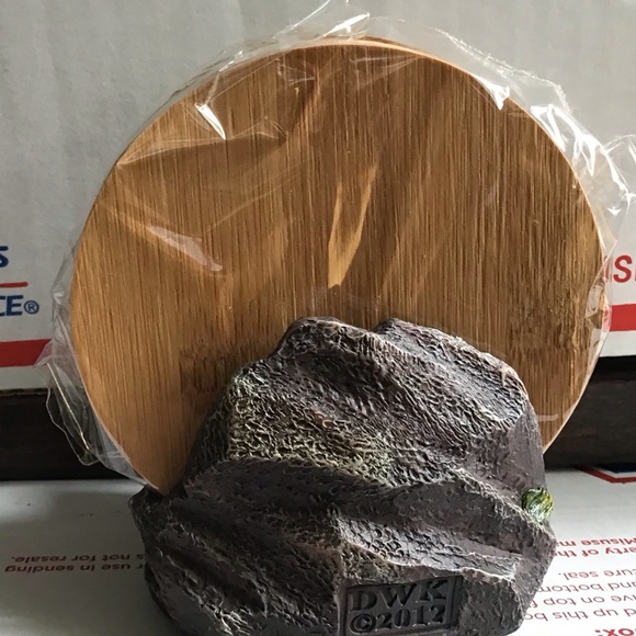 🆕🏬 AUCTION PRICE Wolf Moon Disc Coasters - Picture 4 of 6